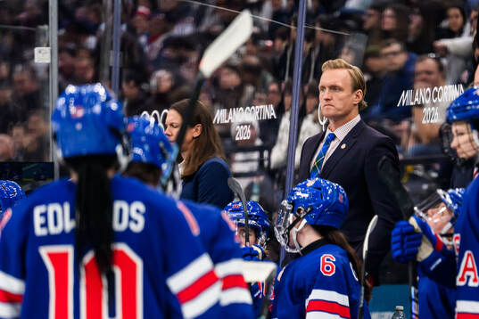 Head coach John Wroblewski of USA in the women's ice hockey
