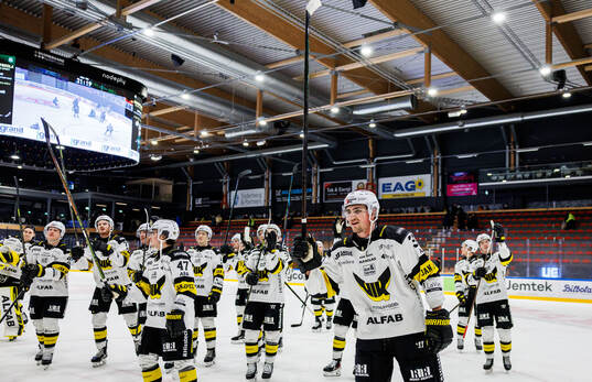 Västerås Olle Norberg jublar