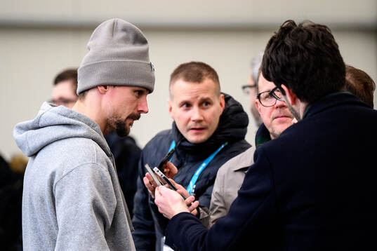 Erik Karlsson of Sweden