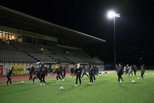 Laget kör övning
