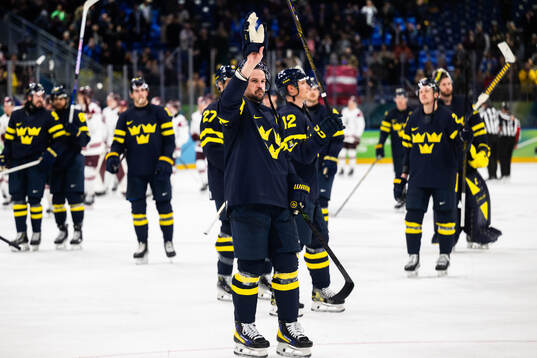Erik Karlsson of Sweden celebrates
