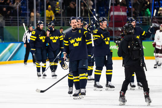Erik Karlsson of Sweden celebrates
