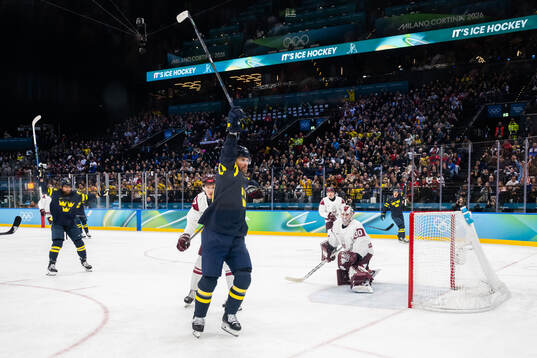 Adrian Kempe of Sweden celebrates
