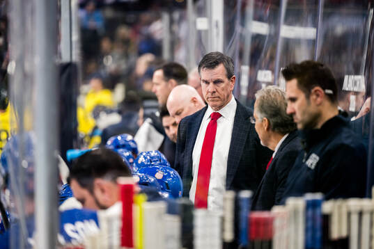 Head coach Mike Sullivan of USA in the men's ice hockey