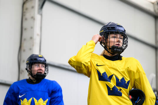 Bläddra bland fler bilder av 2026 Winter Olympics, Day 12, Women's Ice Hockey, Sweden, Practice