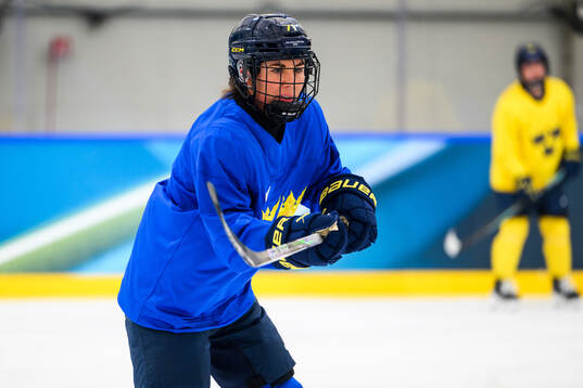 Anna Kjellbin of Sweden at an ice hockey practice session