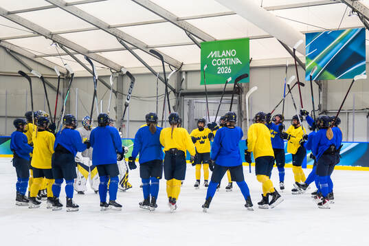 Players of Sweden at an ice hockey practice session