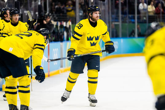 Elias Lindholm of Sweden looks dejected