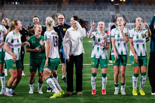 Mathilde Janzen, Fanny Peterson, Alice Carlsson, Stella