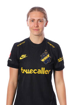 s Aleksandra Bogucka
