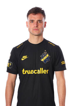 s Aron Csongvai