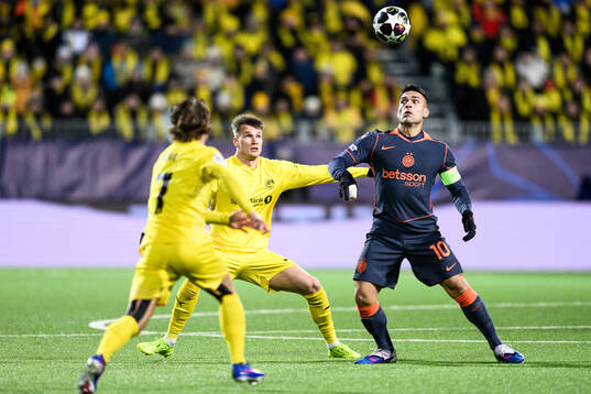 Odin Bjørtuft of Bodø/Glimt and Lautaro Martínez of Inter