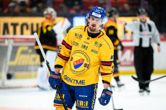 Djurgårdens Philip Holm deppar