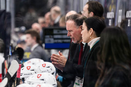 Head coach Colin Muller of Switzerland in the women's ice