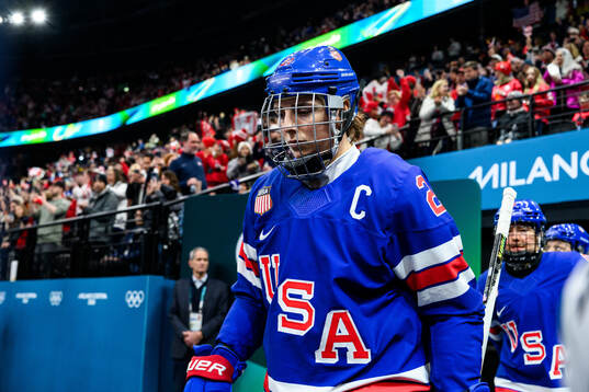 Hilary Knight of USA