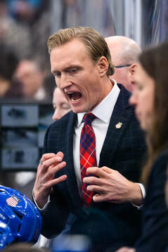 Head coach John Wroblewski of USA in the women's ice hockey