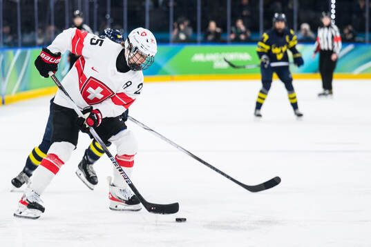Alina Muller of Switzerland in the women's ice hockey