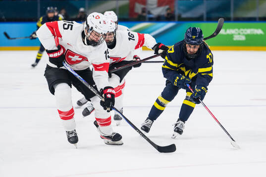 Laure Meriguet of Switzerland and Sofie Lundin of Sweden in