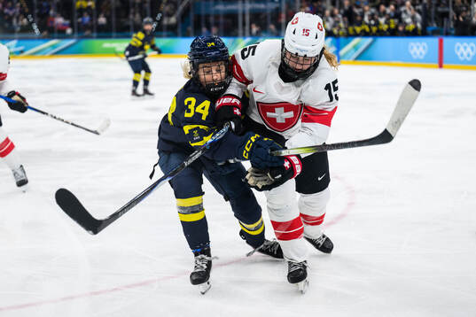 Mira Hallin of Sweden and Laure Meriguet of Switzerland in
