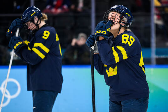 Nicole Hall of Sweden looks dejected