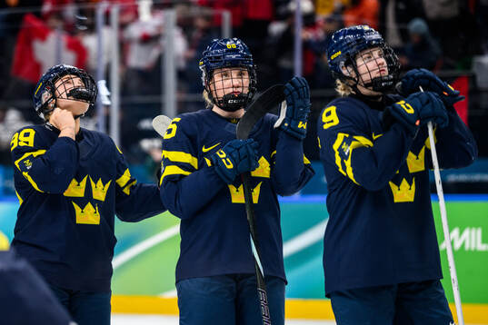 Nicole Hall, Jenna Raunio and Jessica Adolfsson of Sweden