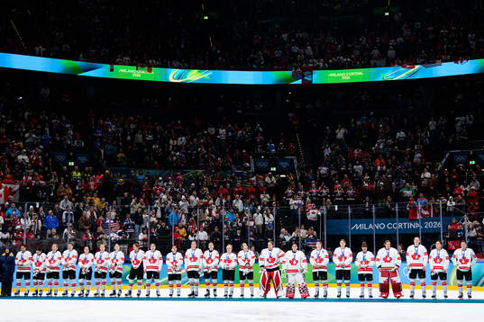 Team Canada at the medal ceremony