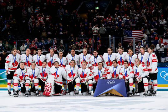 Team Canada with their silver medals