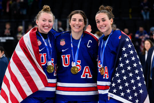 Grace Zumwinkle, Hilary Knight and Taylor Heise of USA