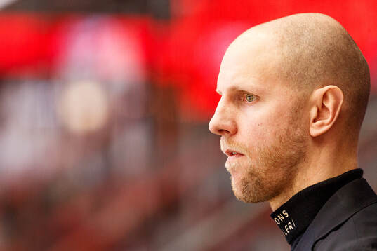 Örebros assisterande tränare Carl Gunnarsson