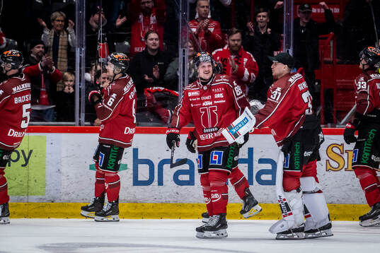 Örebros Patrik Karlkvist jublar