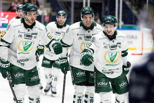 Färjestads Luke Philp jublar