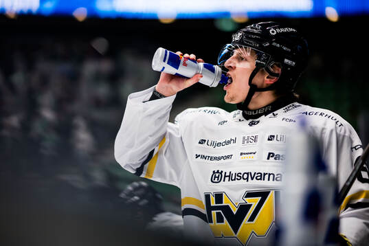 HV71s Axel Rindell
