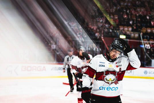 Malmö Redhawks Johan Ivarsson deppar