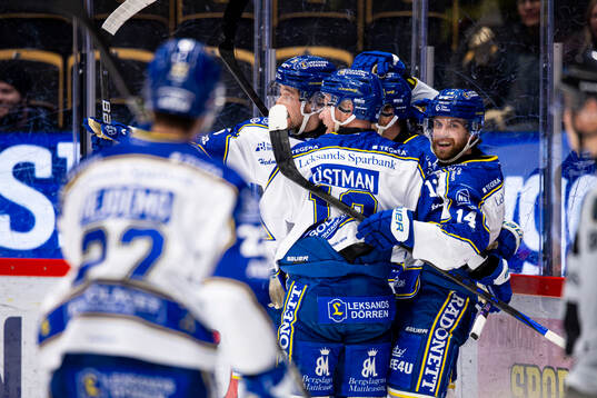 Leksands Oskar Lang jublar