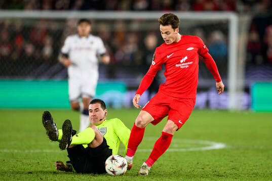 Rade Obrenovič, referee and Felix Horn Myhre of Brann