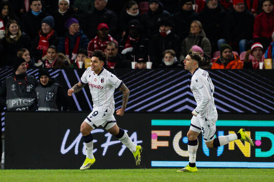 Santiago Thomas Castro of Bologna celebrates