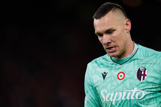 Goalkeeper Łukasz Skorupski of Bologna