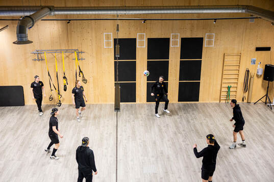Skellefteås spelare värmer upp