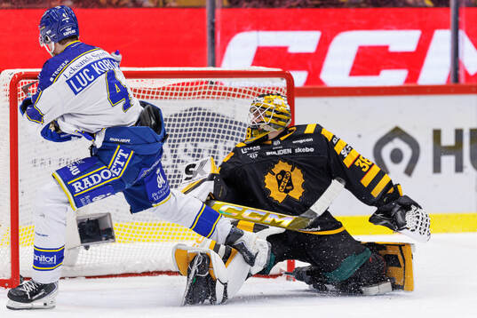 Leksands Tinus Luc Koblar gör 1-2