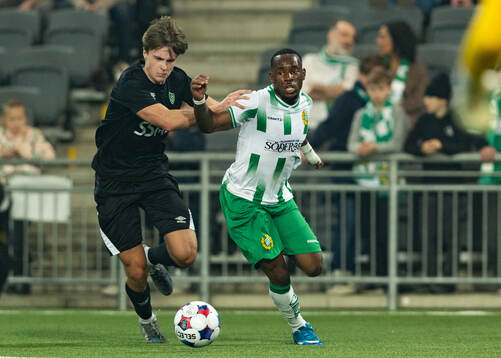 Brages Noah Östberg och Hammarbys Okeke Obilor Denzel