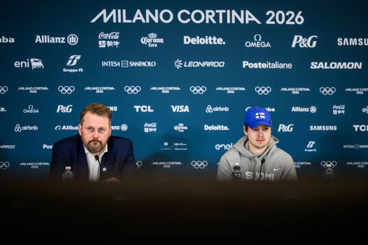 Head coach Antti Pennanen and Sebastian Aho