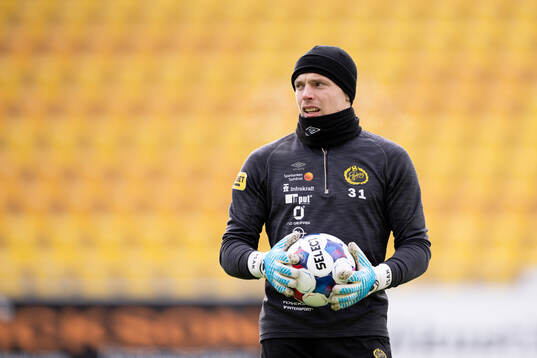 målvakt Isak Pettersson