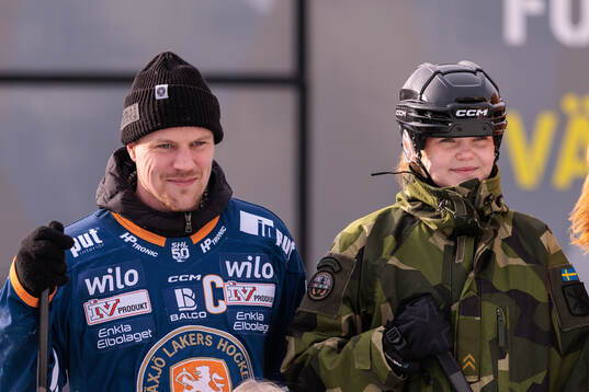 Växjös Joel Persson och Försvarsmakten