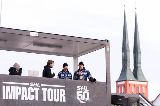 Bläddra bland fler bilder av Ishockey, SHL IMPACT TOUR, Växjö