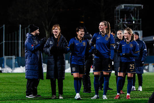 AIKs Olivia Garcia, Haruna Tabata, Jennie Nordin och Olivia