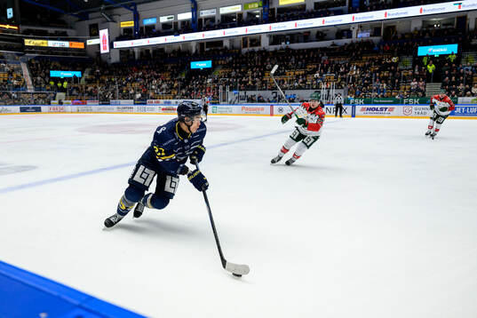HV71s Jonathan Ang