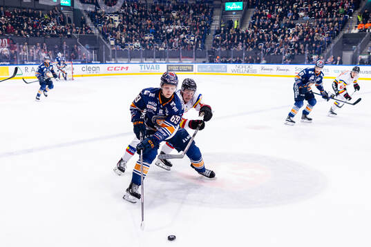 Växjös Morgan Anderberg och Malmö Redhawks Petter