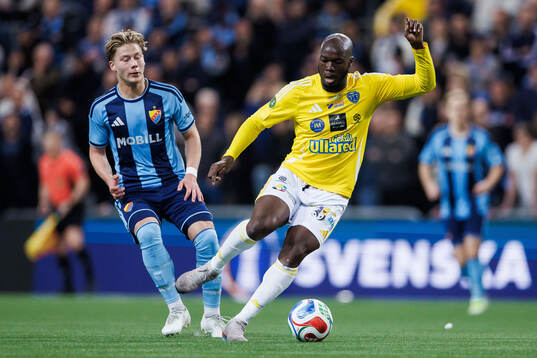 Djurgårdens Matias Siltanen och Falkenbergs FFs Lassina