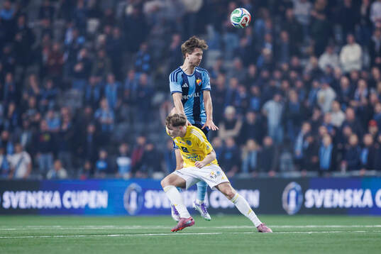 Djurgårdens Miro Tenho och Falkenbergs FFs Hampus