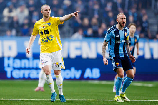 Falkenbergs Nils Bertilsson och Djurgårdens Adam Ståhl